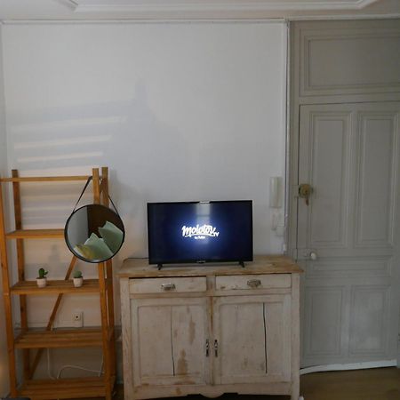 Le Carnot, A Deux Pas Du Centre Ville Besancon Bagian luar foto