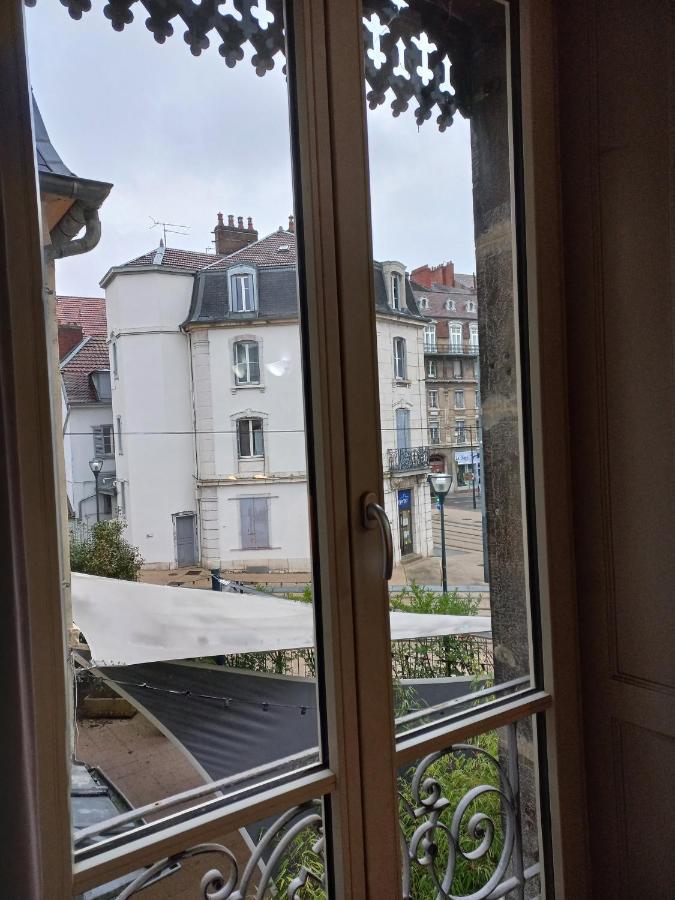 Le Carnot, A Deux Pas Du Centre Ville Besancon Bagian luar foto